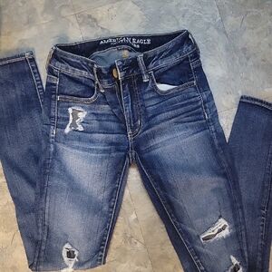 American Eagle Outfitters Women's Dark Blue Ripped Skinny Jeans